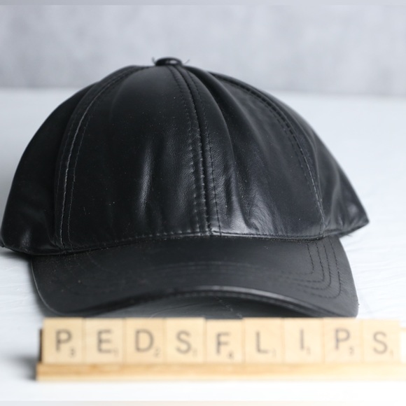 Leather hat - Picture 1 of 8